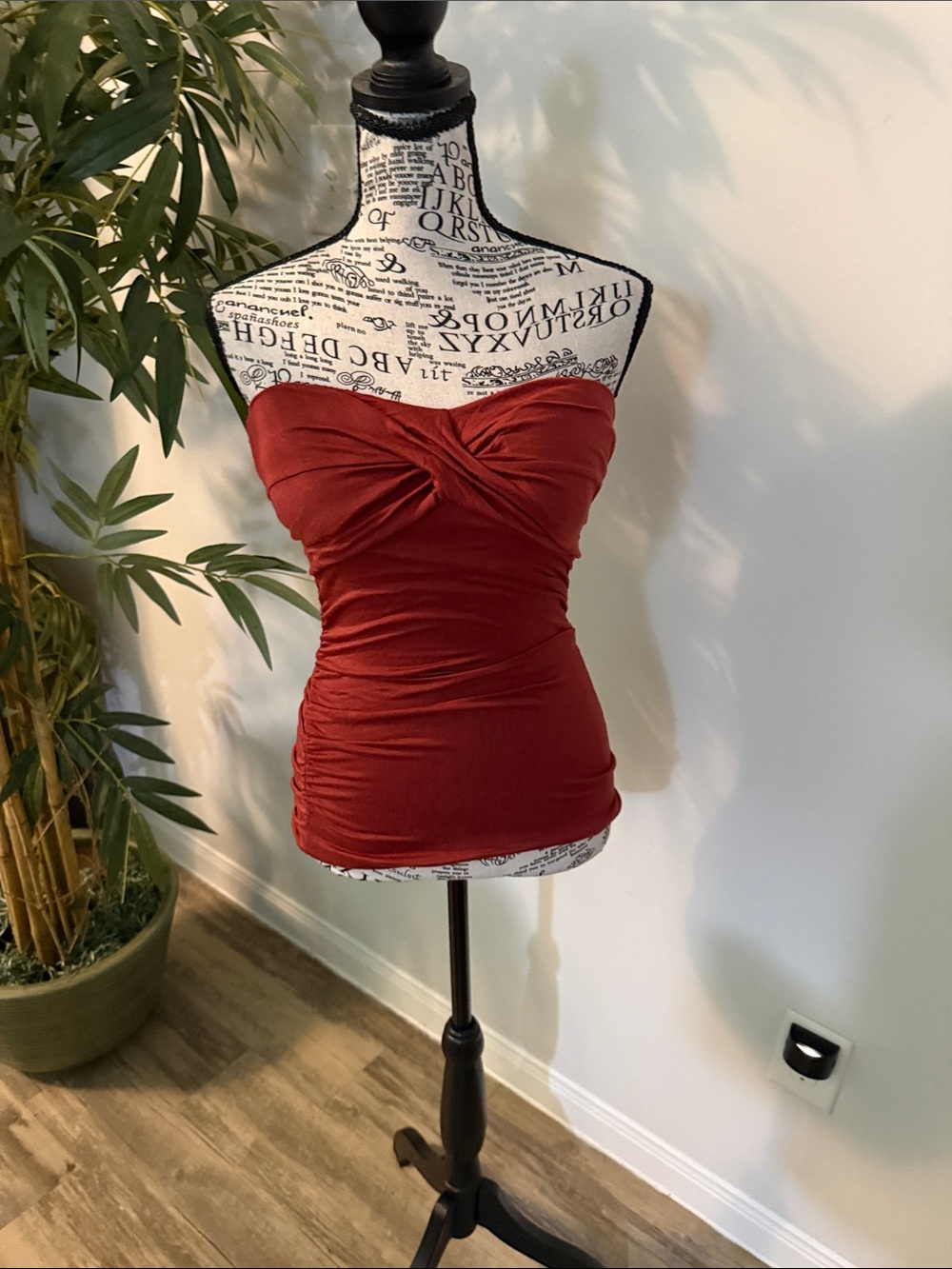 Bozzolo Strapless Twist-Front Red Camisole
